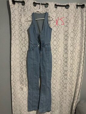 Sleeveless Denim Jumpsuit - Light Blue Women Jeans